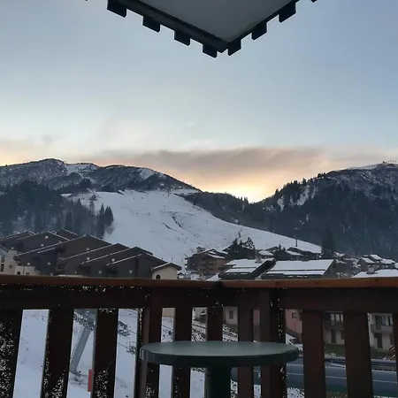 شقة Valmorel: Aux Pieds, 4 Pers, Balcon - Fr-1-356-496 فالموريل