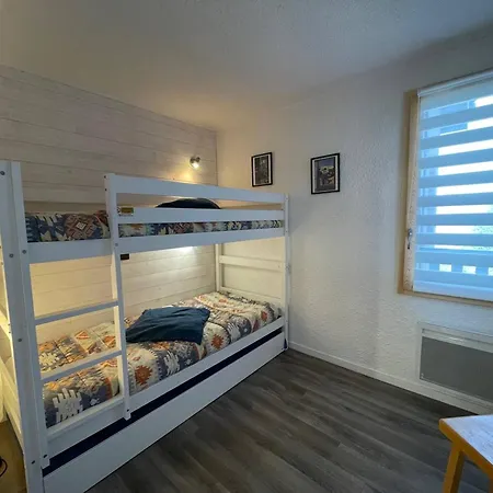 Valmorel: Aux Pieds, 4 Pers, Balcon - Fr-1-356-496 شقة *